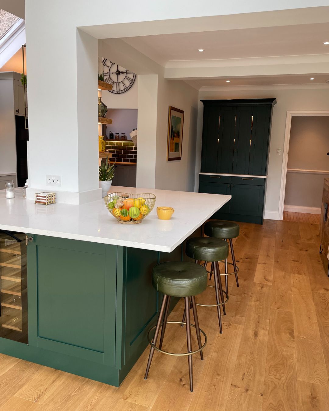 Shaker Kitchen Transformation: A Green and Grey Masterpiece in North London