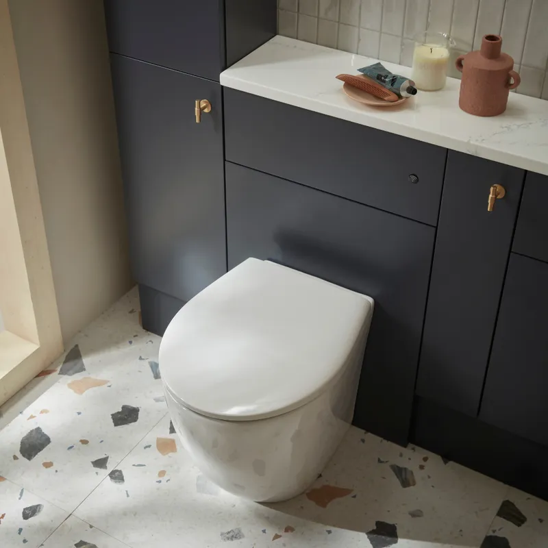 Top 5 tips for small bathroom Top 5 tips for small bathroom