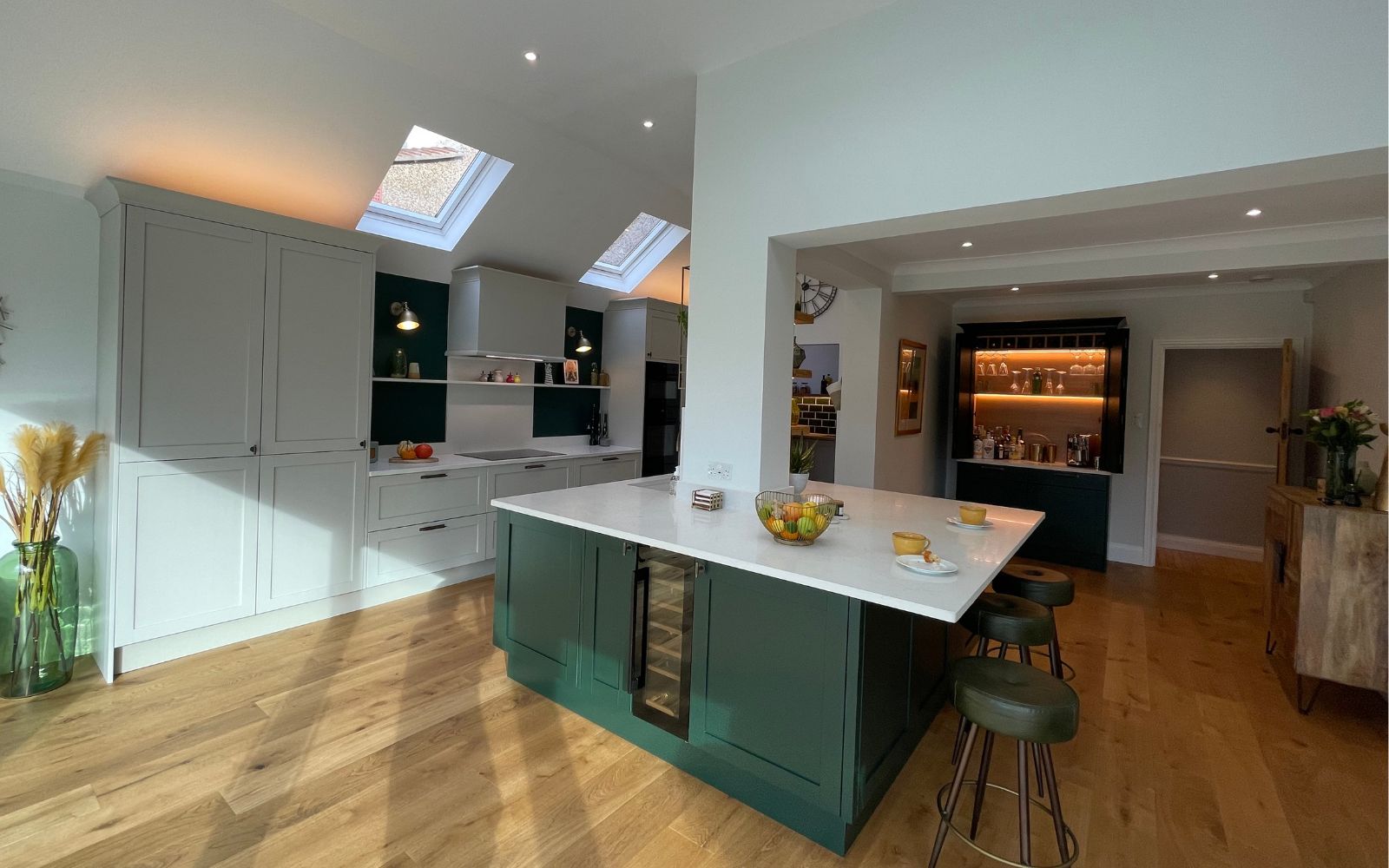 Shaker Kitchen Transformation: A Green and Grey Masterpiece in North London
