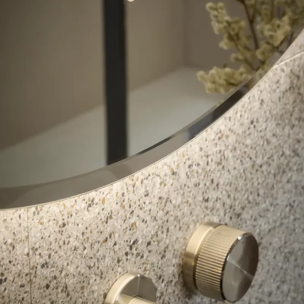 Faber-800-Mirror-Sensor-Close-Up