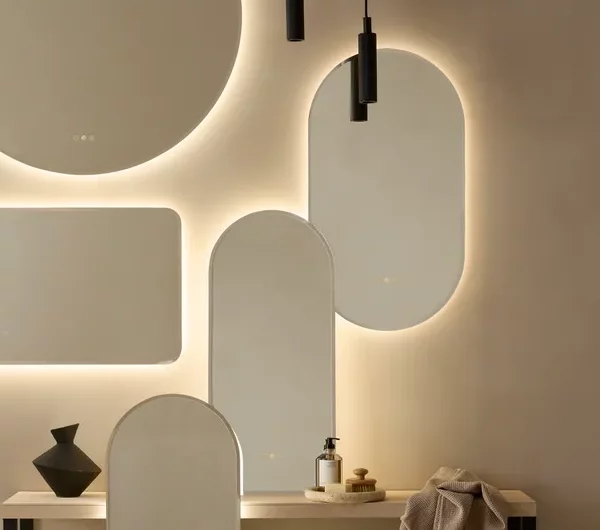 Faber-Mirrors-and-Cabs-lifestyle